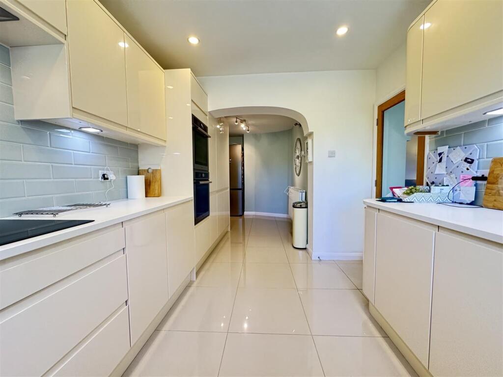 IMG_9430 (Large).JPG