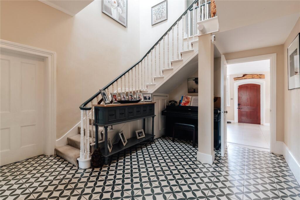 Spacious Hallway