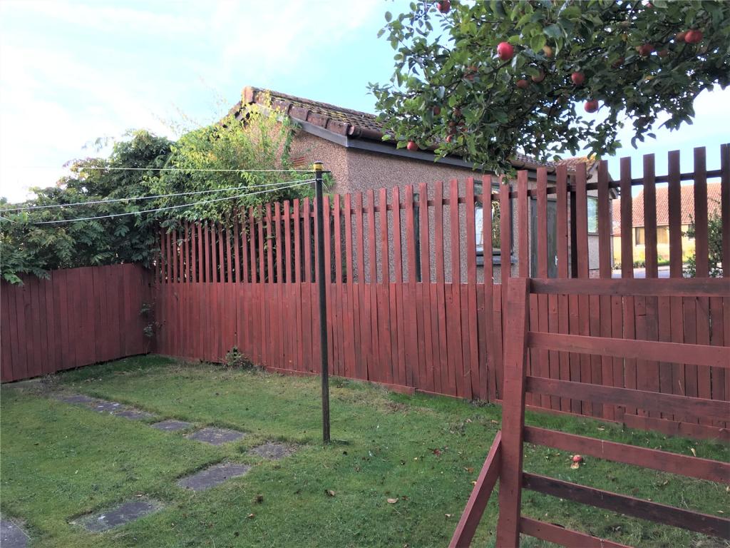 5 Landale Gardens