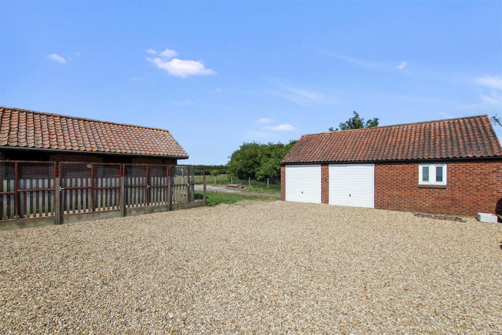 Double Garage &amp; Stables.JPG