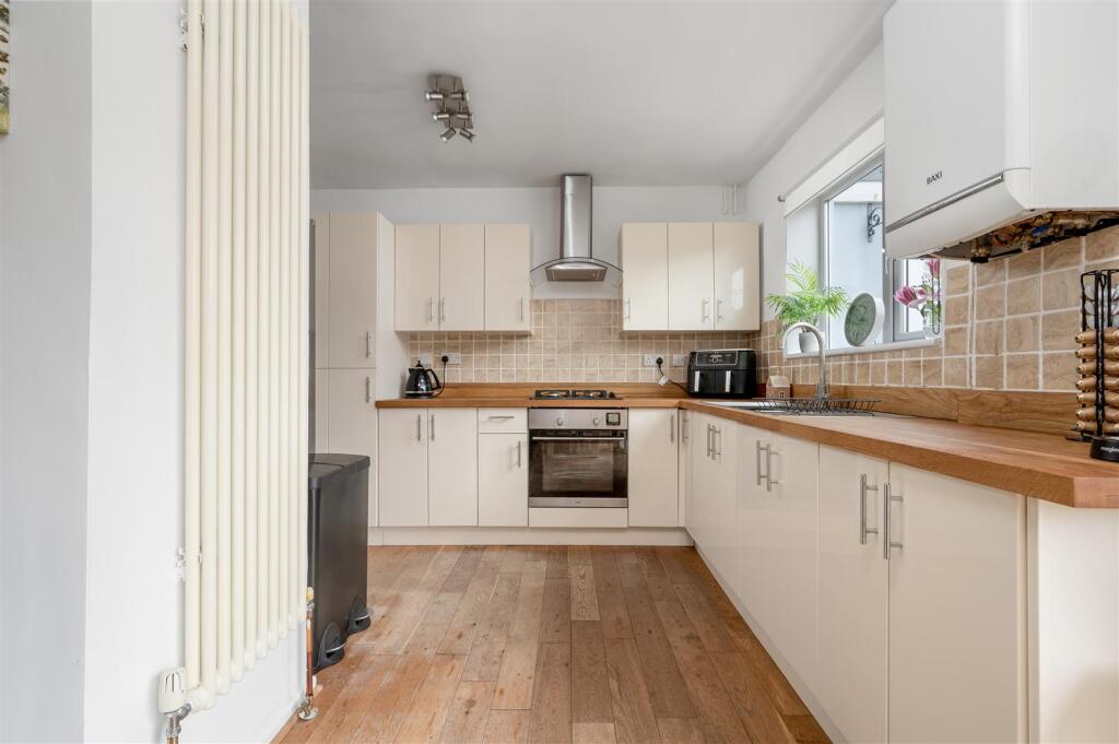 8 Hunters Rise PH-53.jpg