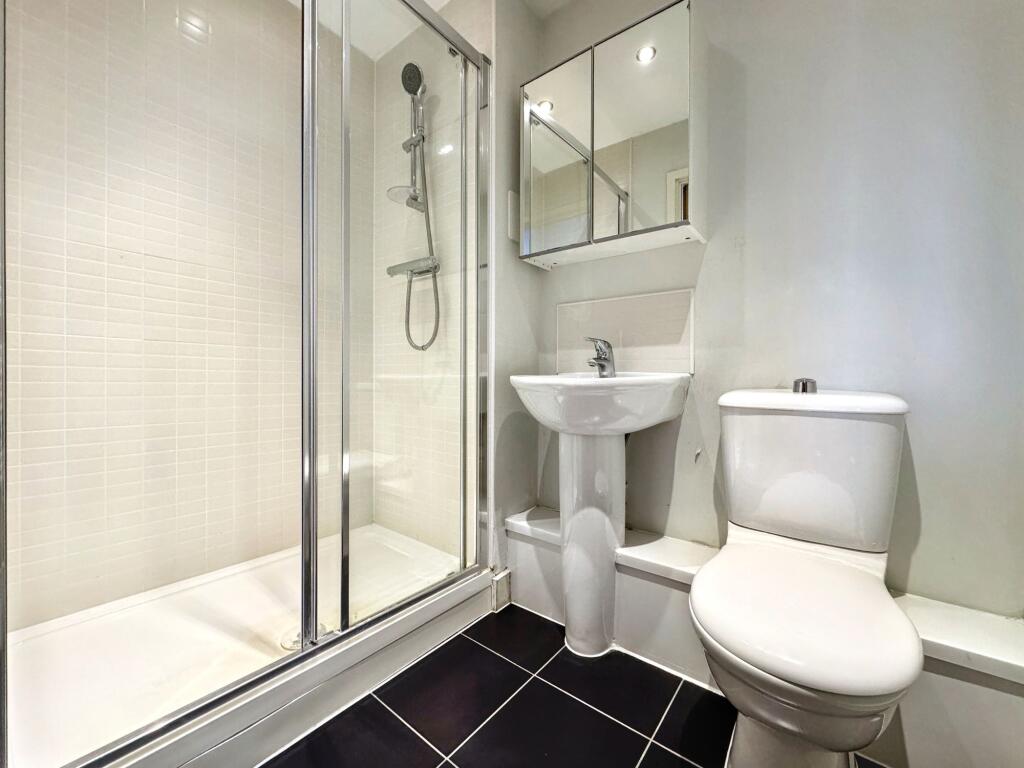 En-suite shower room