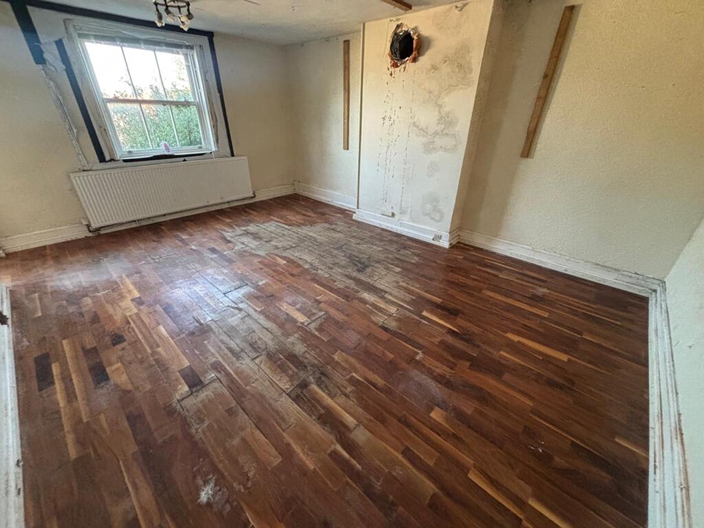 WhatsApp Image 2026-01-05 At 11.14.58 T202601051235.jpeg