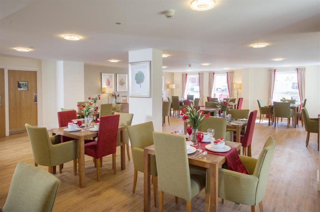 Horton Mill Court - restaurant.jpg