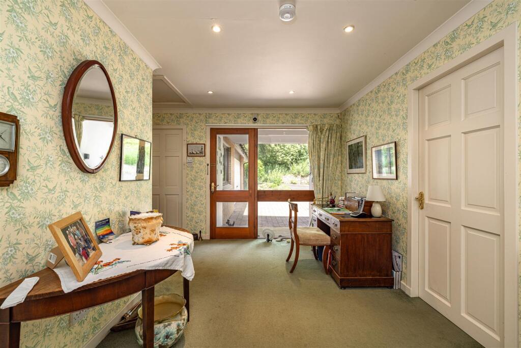 Farthing Green Gattonside 08.JPG