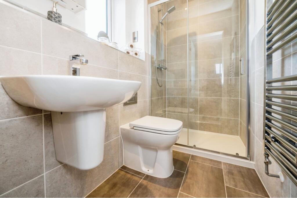 Master En-suite