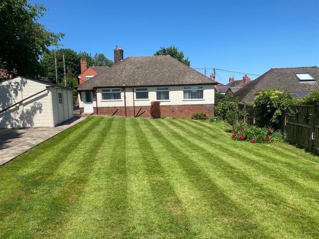 Lynera Summerhill.JPG