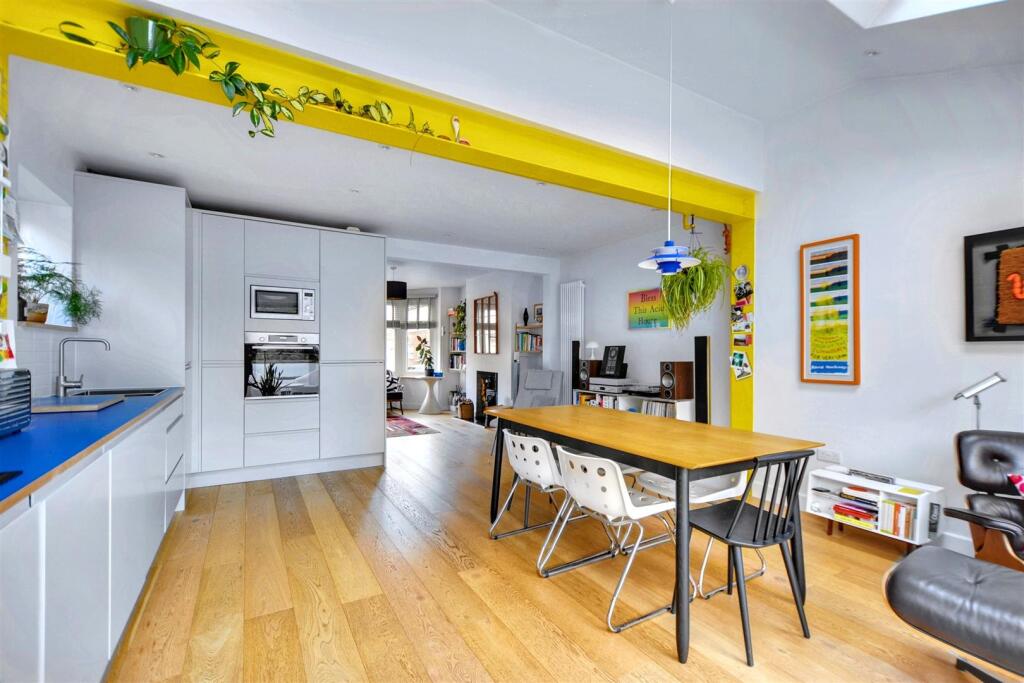 Kitchen Diner_3.jpeg