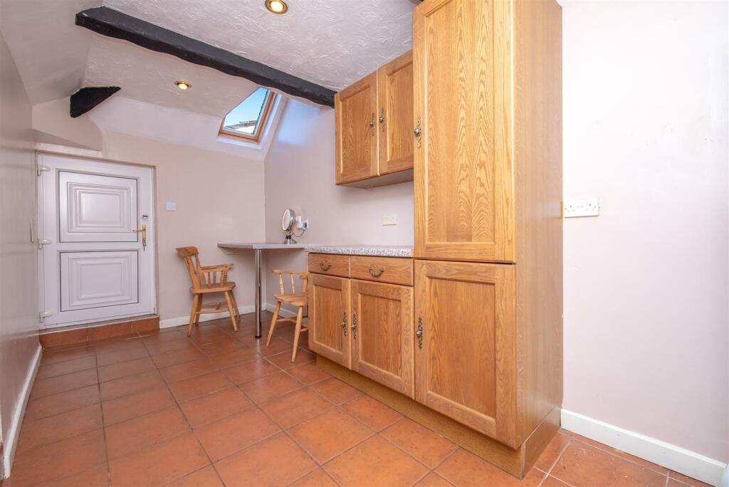 Breakfast Room