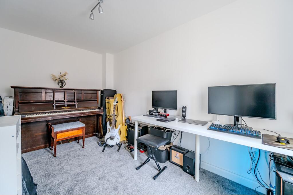 Bedroom Six / Study