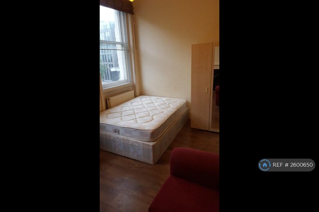 Bedroom2