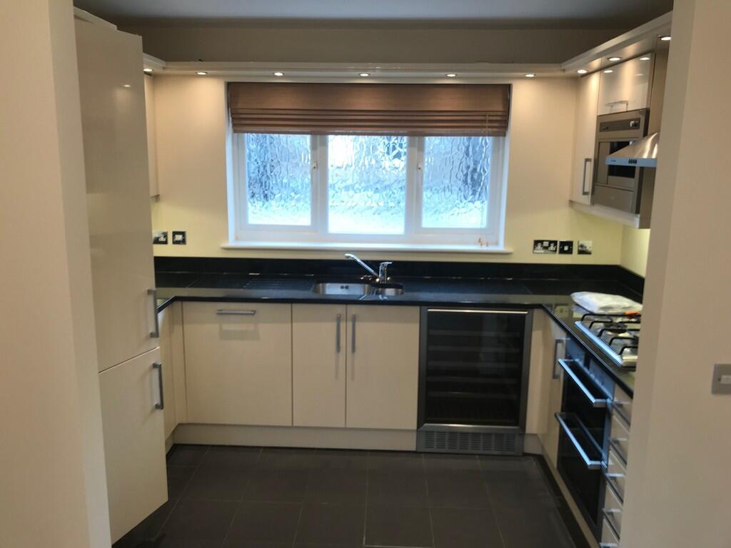 KITCHEN1