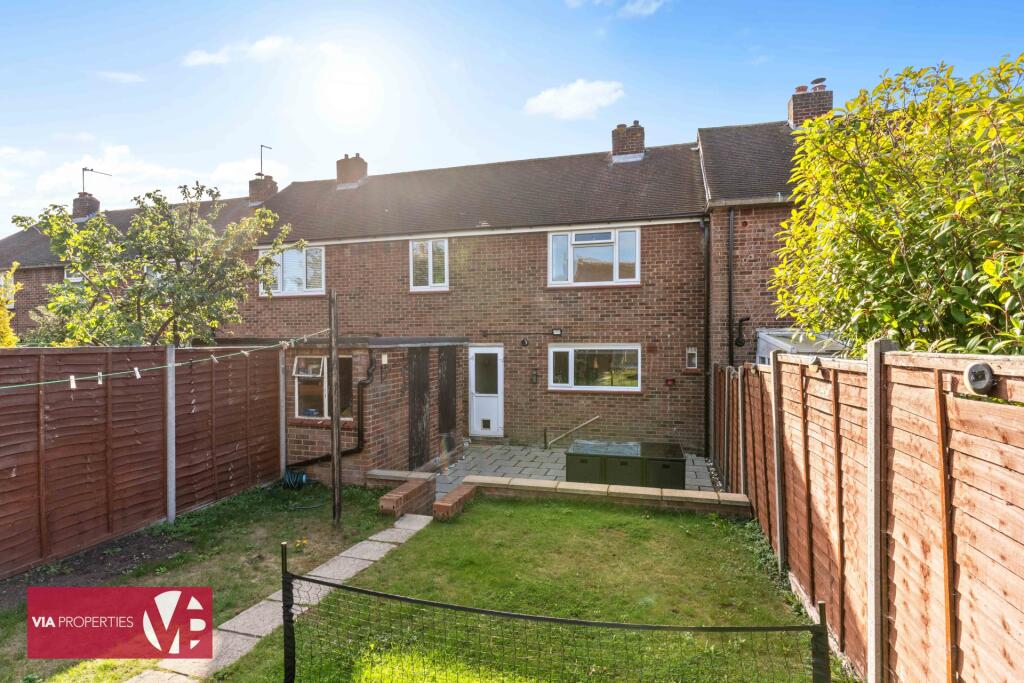 96 Winterscroft Road Hoddesdon EN11 8RJ