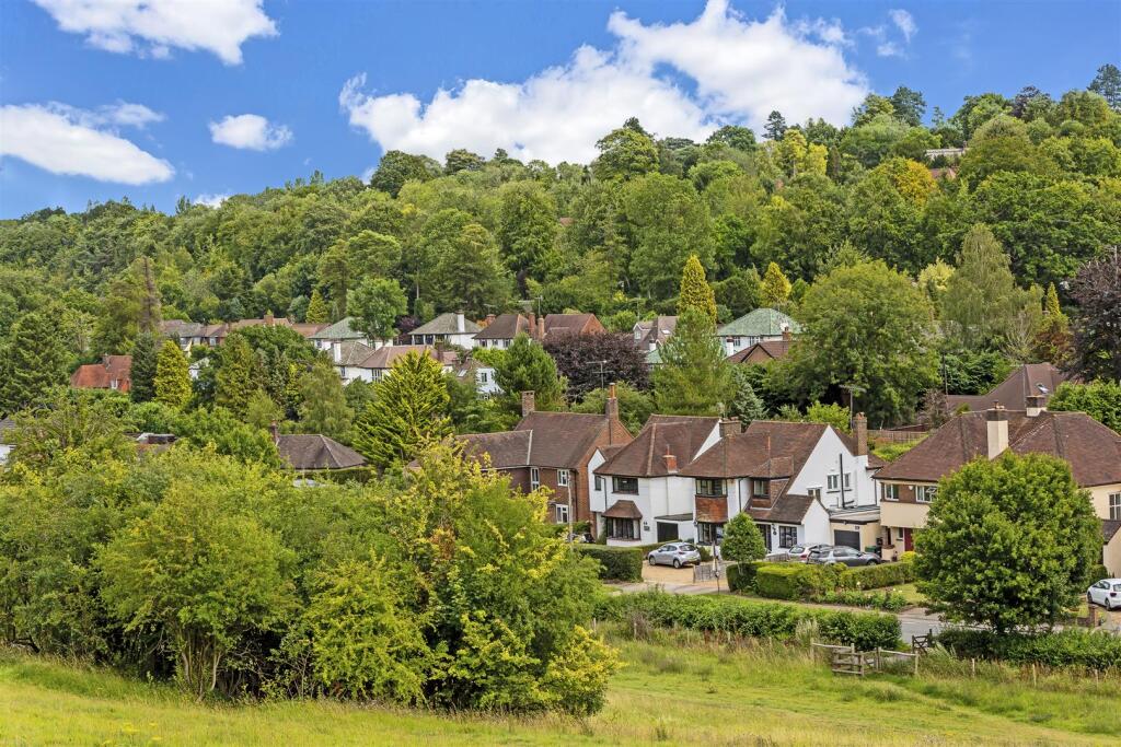 house-stagbury-house-outwood-lane-chipstead-109.jp