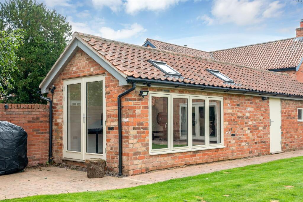 Rangers Cottage WEB PH-35.jpg