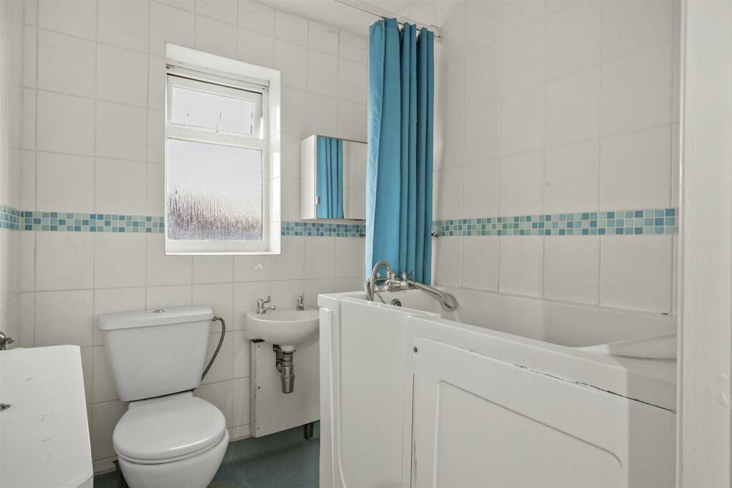 30 Sudbury Avenue - ql1TFaSDiA4VaCZjs8Gp.jpg