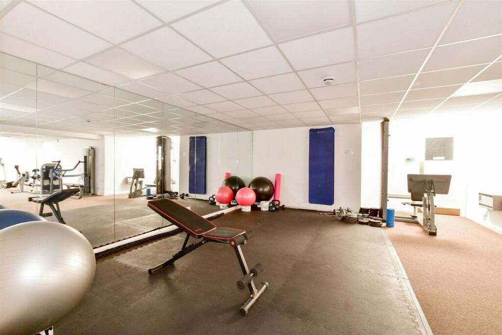 Gym 1