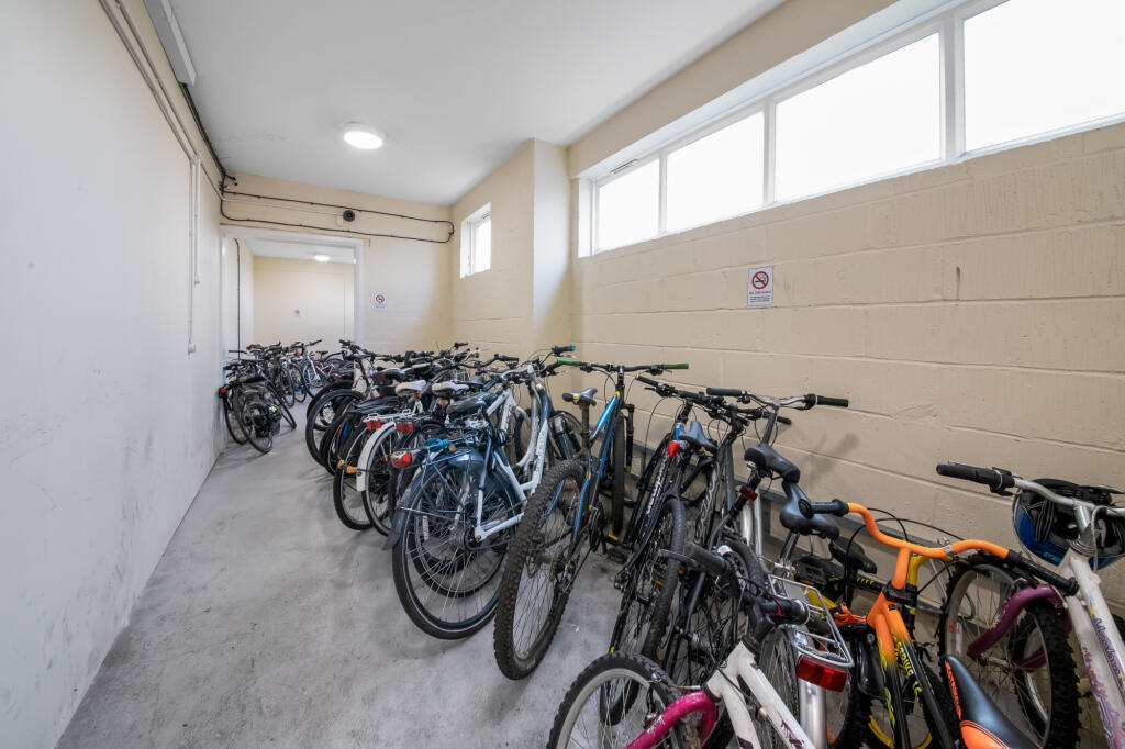 Residents Secure Bike Store