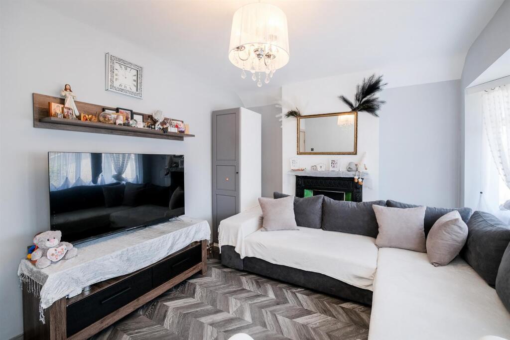 Cherrydown Avenue-13_web.jpg
