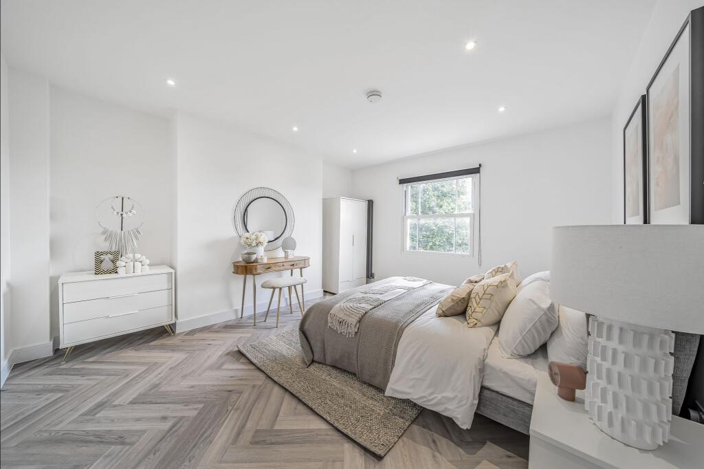 Flat 10 Ignatious House 17-19 Northbrook Road, Lewisham, London SE13 5QT