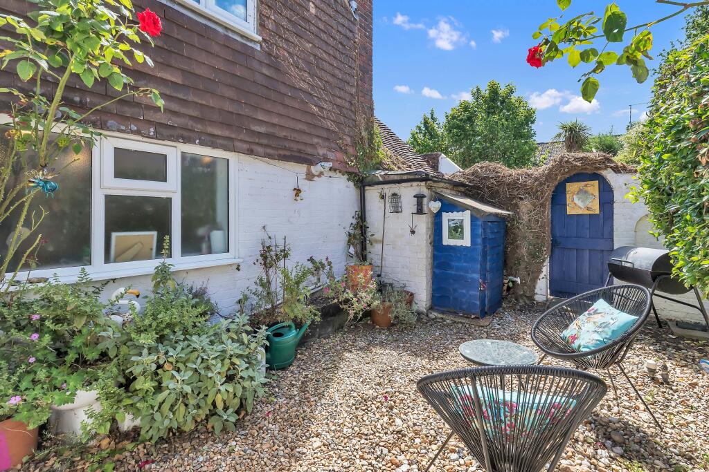 Annexe Courtyard