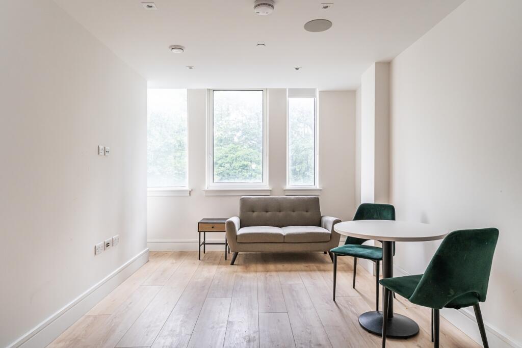 2-Capella-Court-10