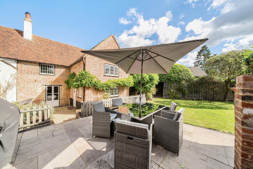 1341934-7-68beb9a...