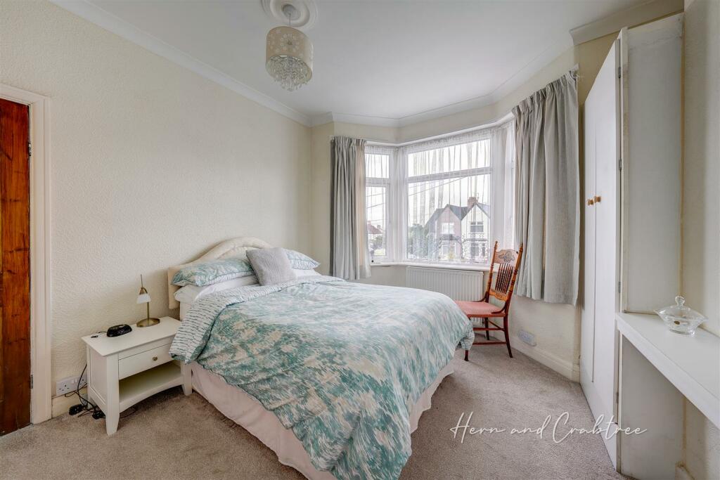 Ty Mawr Avenue, Rumney, HernCrabtree (17).jpg