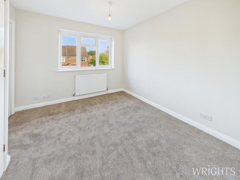 CAM02796G0-PR0499...