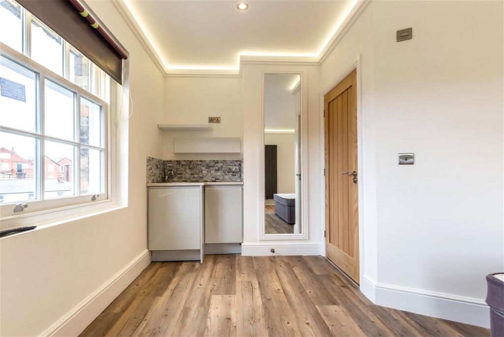 Flat 4 full (9 of 19