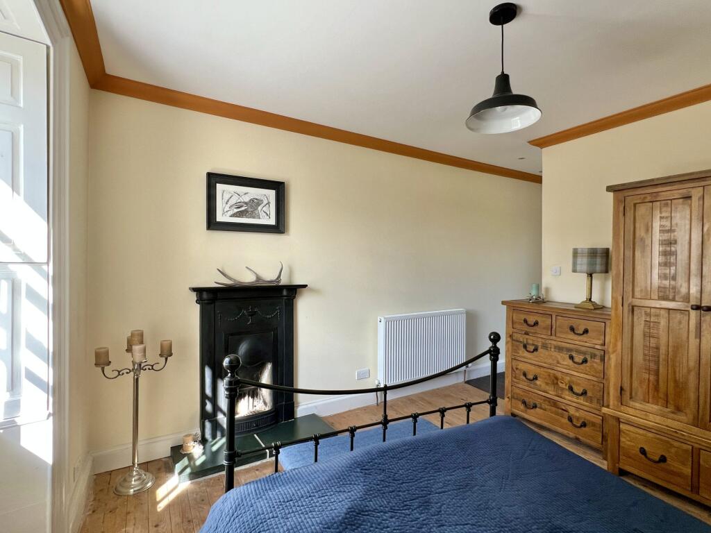4 Bank Street, Wigtown - Williamson and Henry
