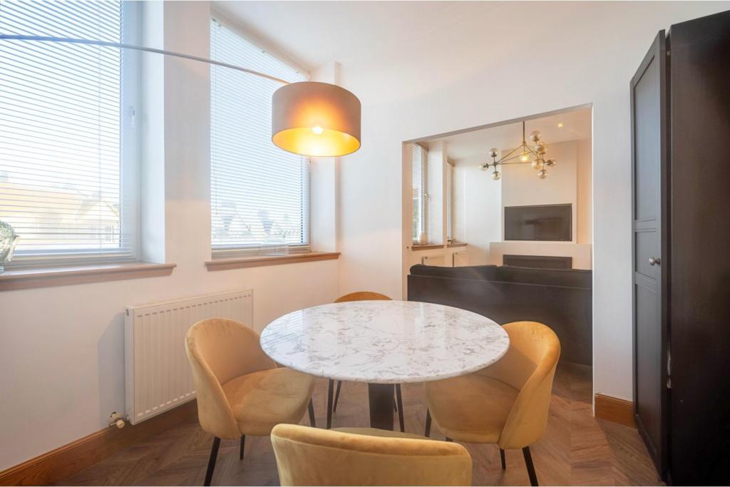 Dining Room/Bedroom