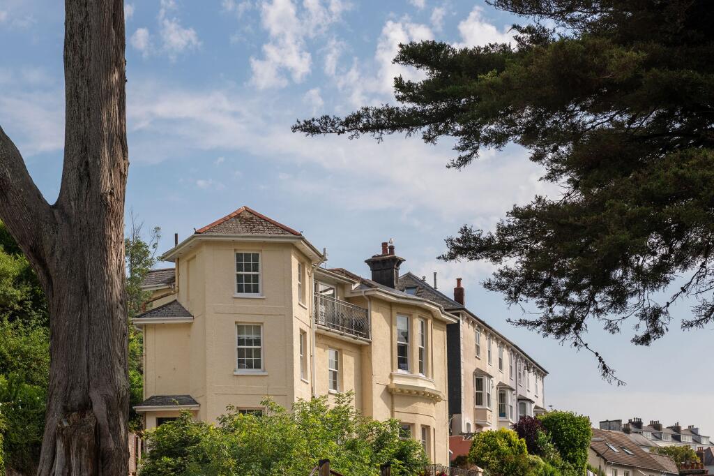 4a Vicarage Hill, Dartmouth