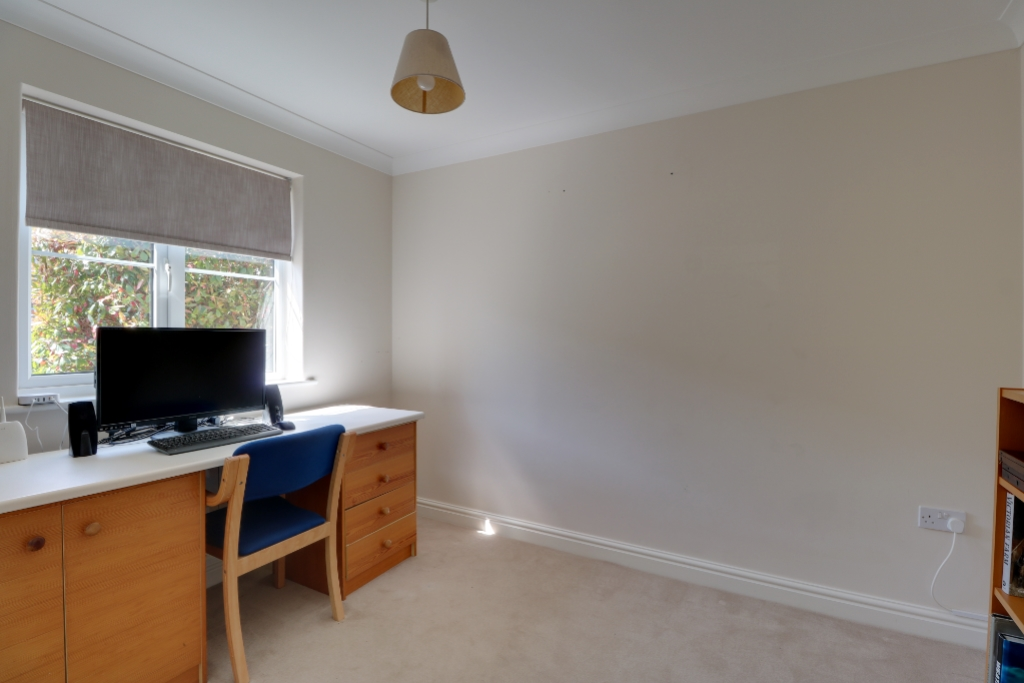 Bedroom 3 Study