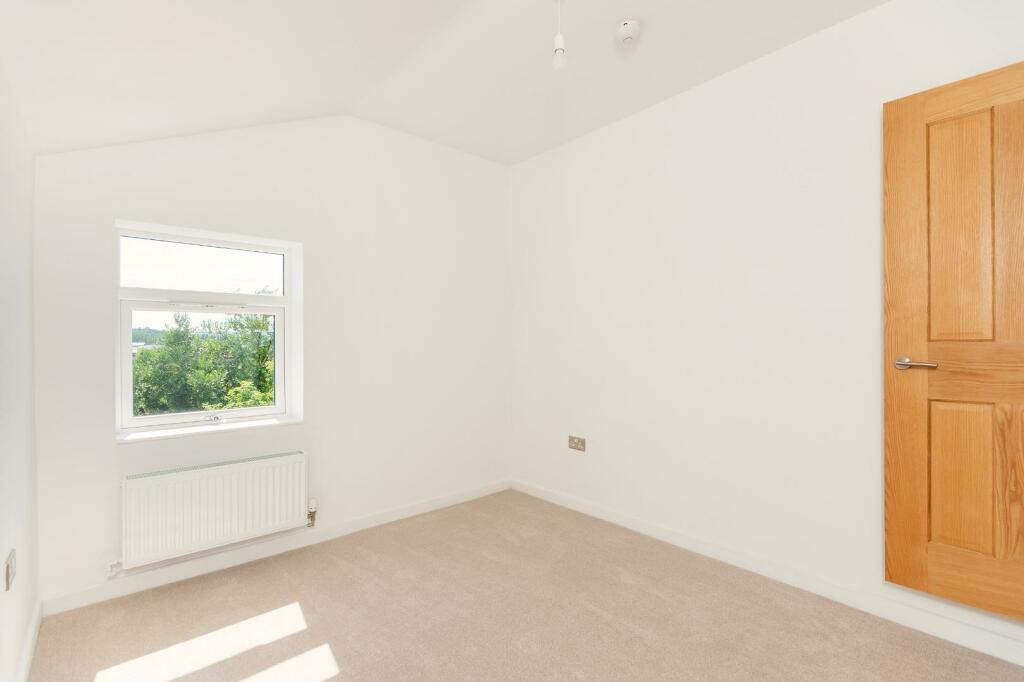 6A2RBR - Bedroom B.jpg