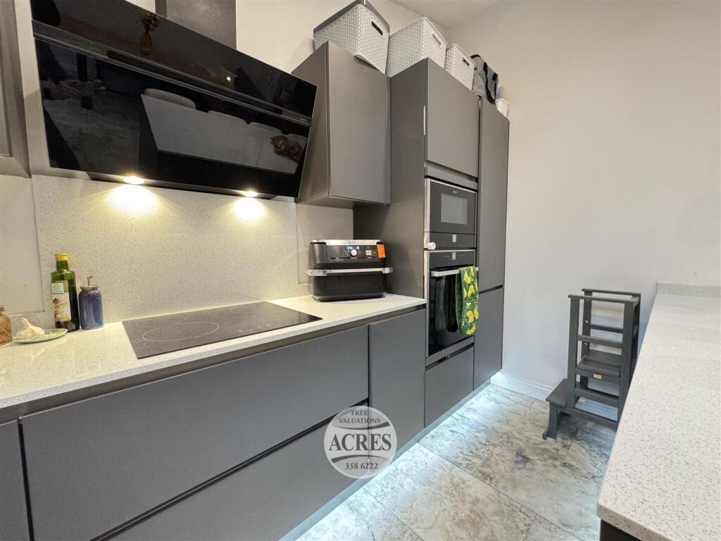 IMG_7153 (Large).jpg