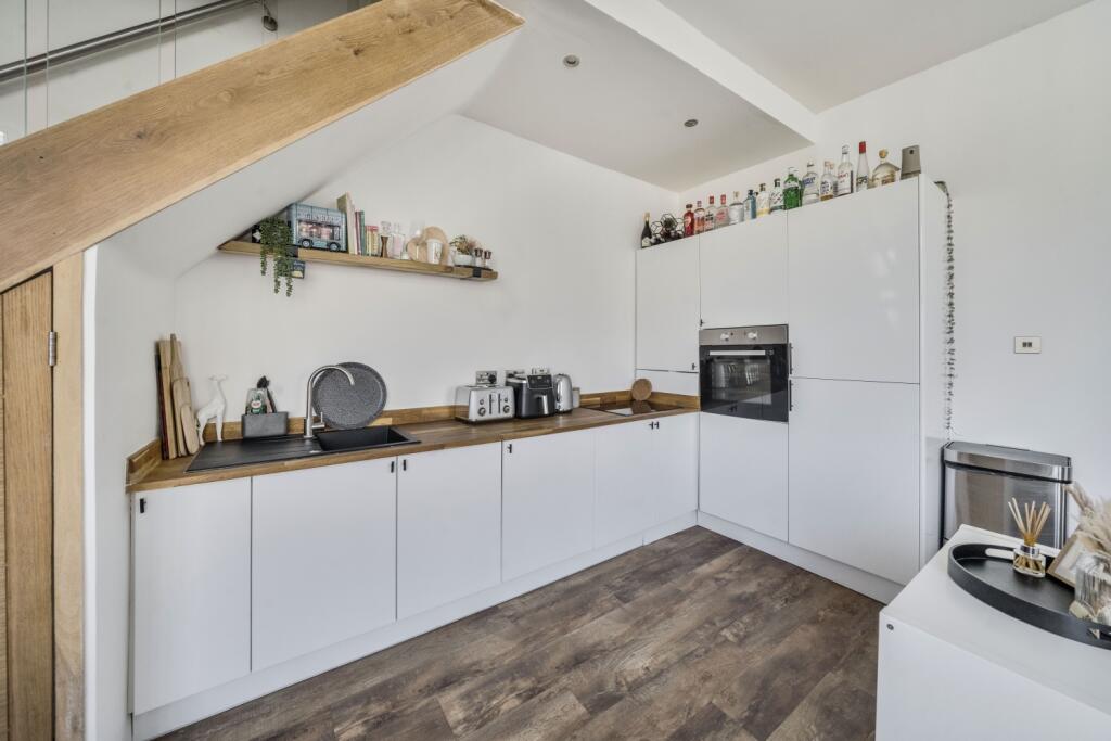 1356707-11-68d6aa79c7769