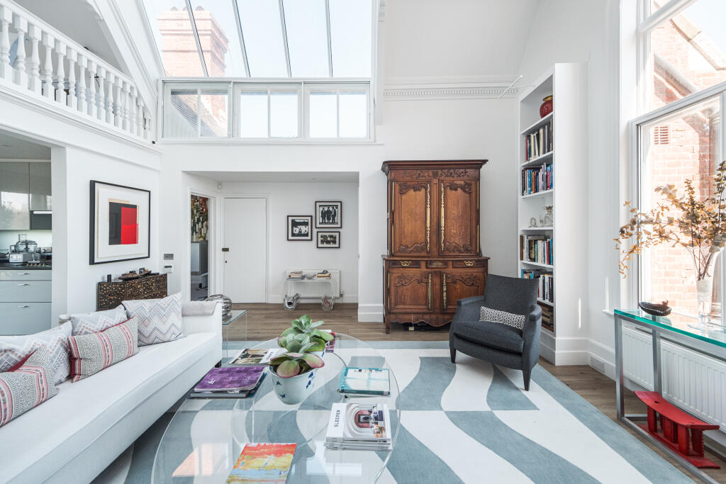 00-clapham-common-south-side-o (21).jpg