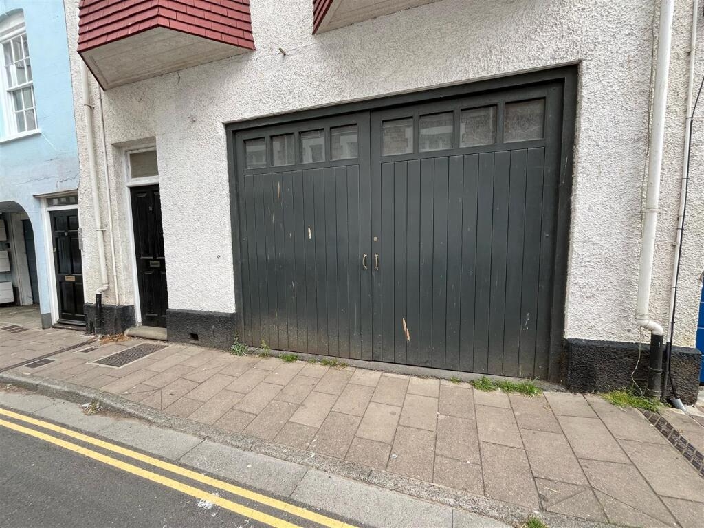 Garage Front.jpg