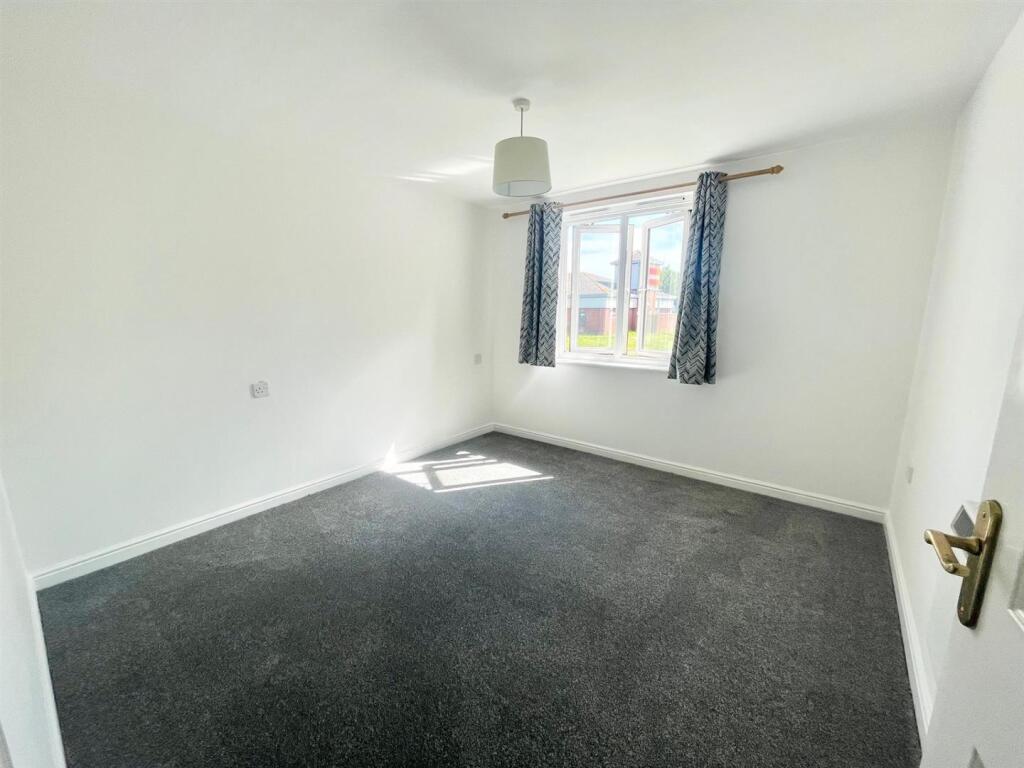 Main bedroom