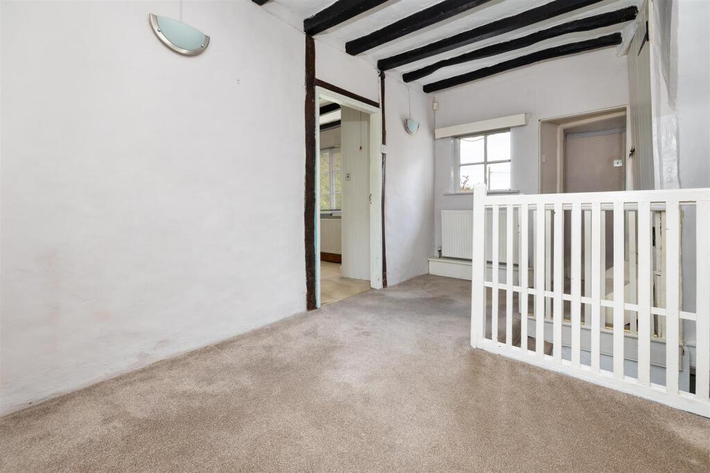 LE12 5DF 1MS-027.jpg