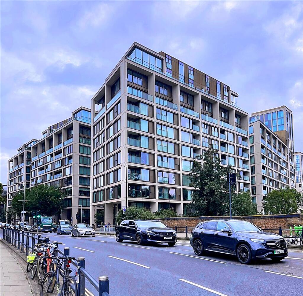 Kensington High street, kensington, London