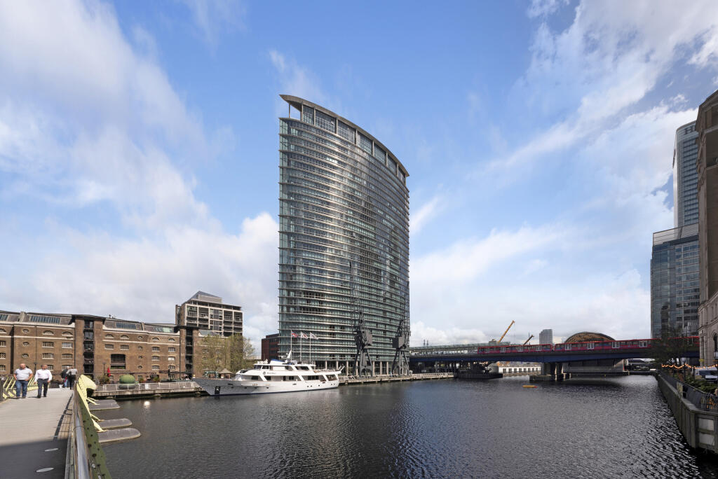 ONE WEST INDIA QUAY,