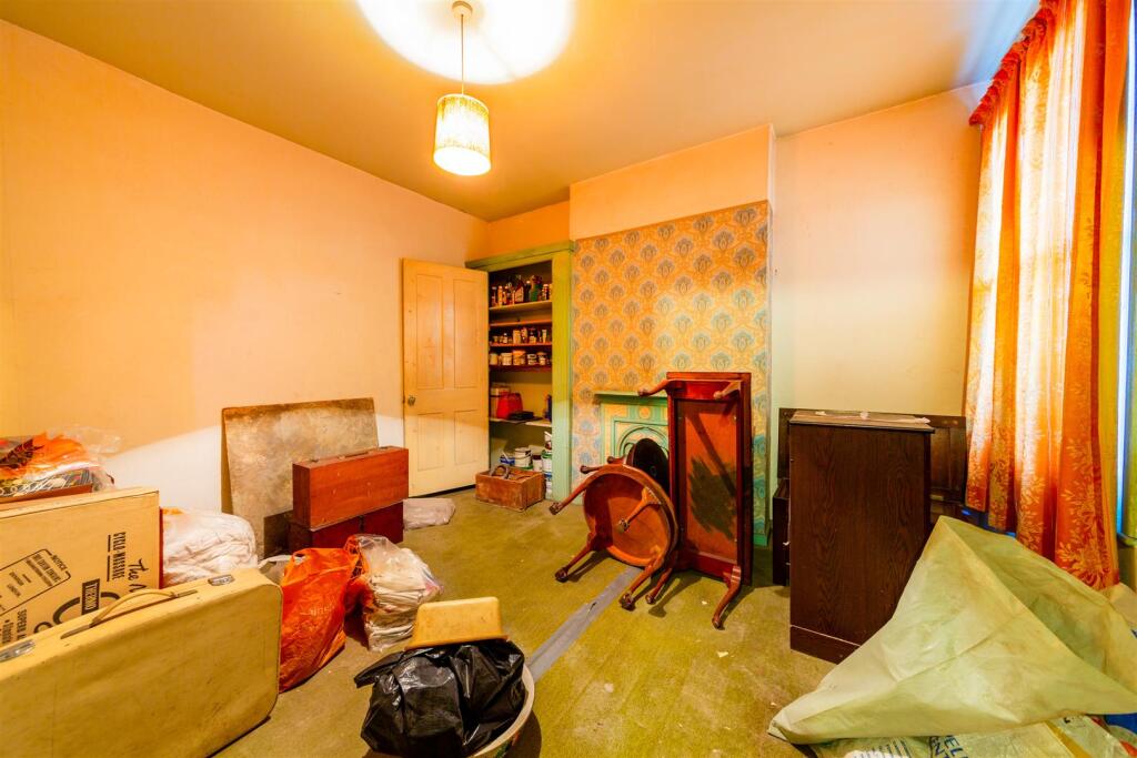 20 Hoyle road SW17 0RS-8.jpg