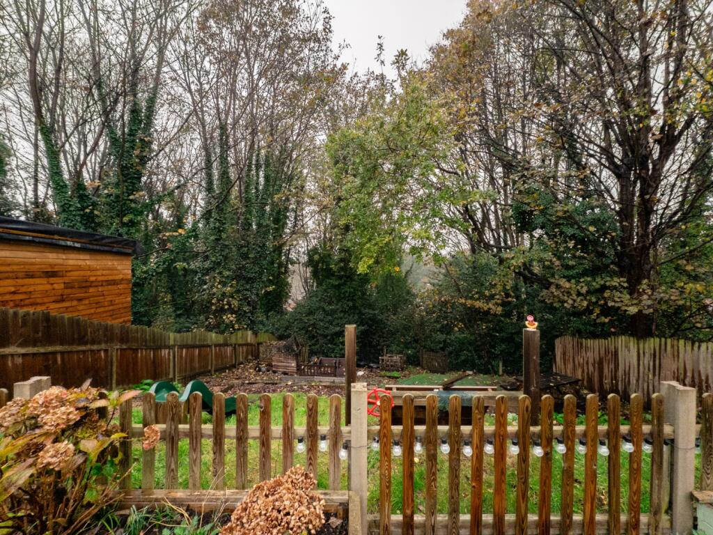 20251114101000 - 2025-11-14_12-03-19 - 101 rosehil