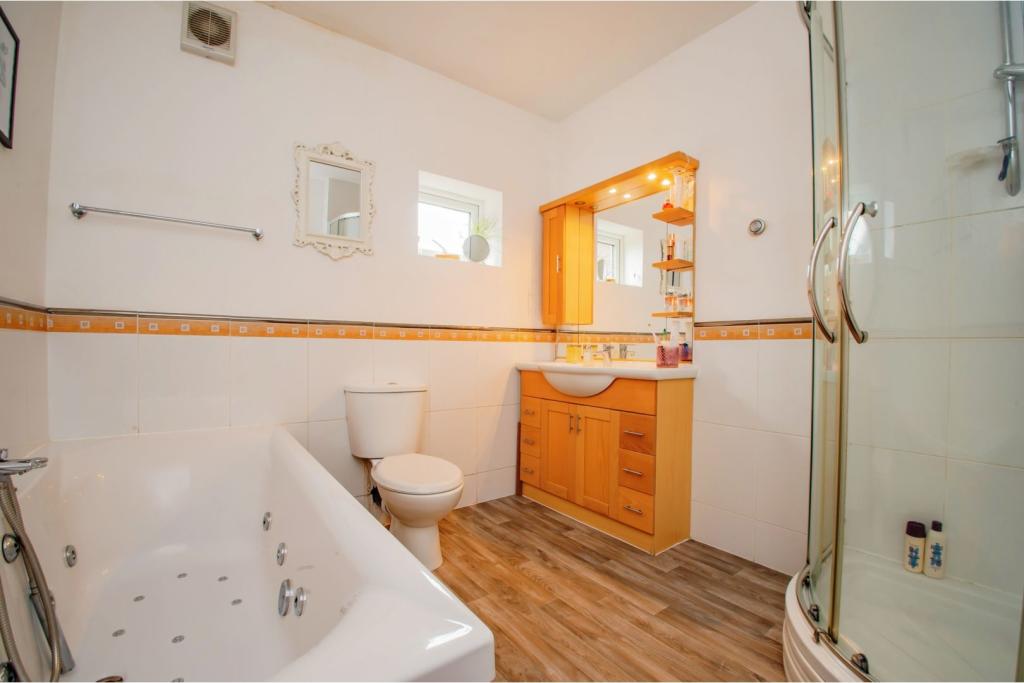 En-suite One