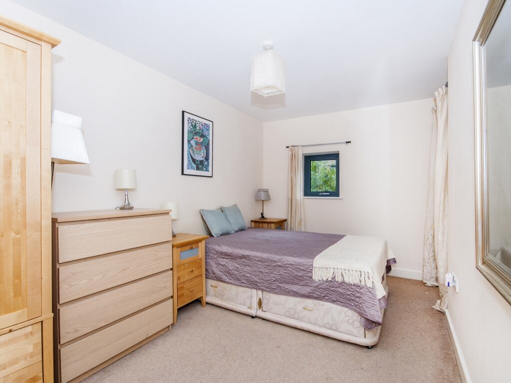 Bedroom2