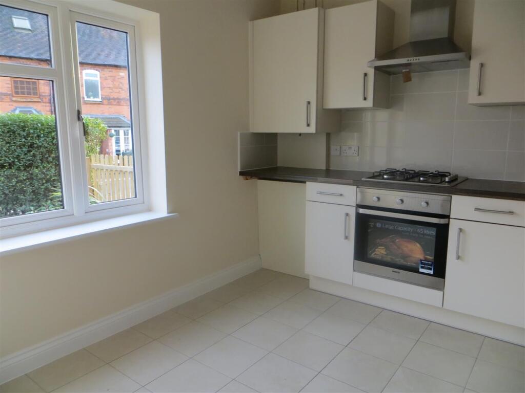 1980-01-01 00.02.52.jpg