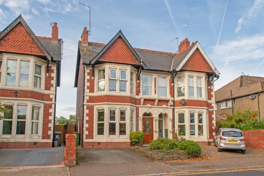 Llandennis Road, Cyncoed, HernCrabtree (39).jpg