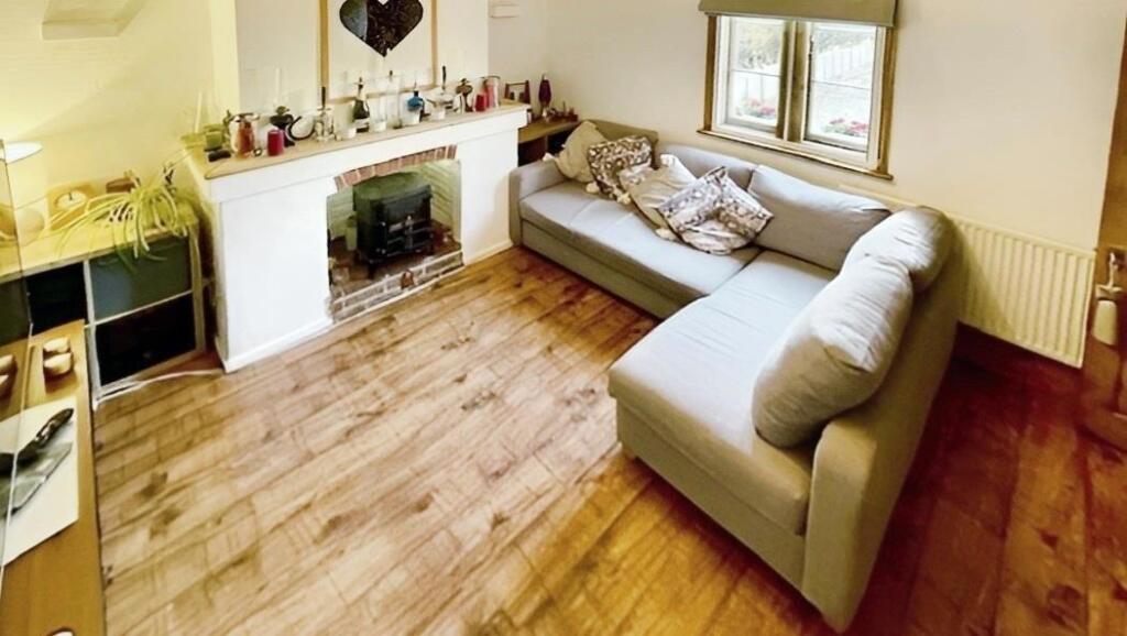 b76a6bd2-photo 2013.jpg